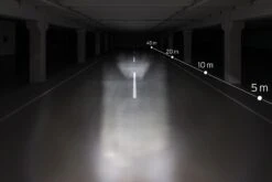 Bumm Ixon-Fyre Schwarz Mit Integriertem Lithium-Akku Und USB-Ladegerät -Fahrradladen 195Lc