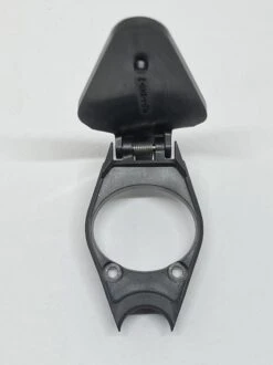 Bulls / Pegasus Abdeckung Ladebuchse Und Schloss Für Bosch Powertube 2022 Mit Federdeckel 10 Bulls / Pegasus Abdeckung Ladebuchse Und Schloss Für Bosch Powertube 2022 Mit Federdeckel -Fahrradladen Bulls Pegasus Abdeckung fuer Ladeanschluss Schloss Powertube Klappdeckel mit Feder 2022 CO Z P2202 VLD I 1040 1c