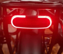 Fuxon Gepäckträgerrücklicht R-100-EB Mit Standlicht 50mm Schraubenabstand 6-12V Gleichspannung 7 Fuxon Gepäckträgerrücklicht R-100-EB Mit Standlicht 50mm Schraubenabstand 6-12V Gleichspannung -Fahrradladen Fuxon Ruecklicht R 100 EB 6 12Volt 50mm fuer Gepaecktraeger 070 50197b