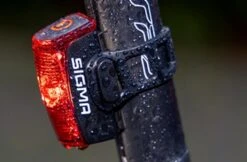 Sigma Infinity Mit Akku Für USB-Ladegerät -Fahrradladen Sigma Batterieruecklicht Rueckleuchte Infinity USB Akku 15200 4016224152001f